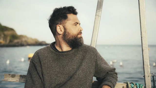 Promotional artwork for Passenger